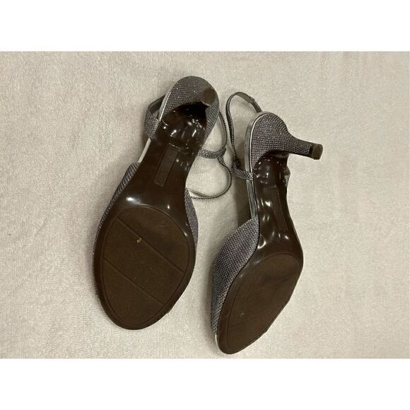 Kelly and Katie silver heels size 10M Mandy - Picture 5 of 7